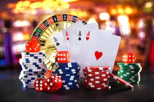 Dadu Online live dice table with multiple camera angles and betting interface